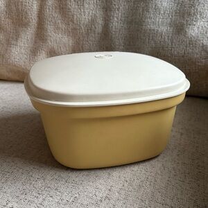 TUPPERWARE Harvest Gold 3-Piece Multi-Server/Steamer Container